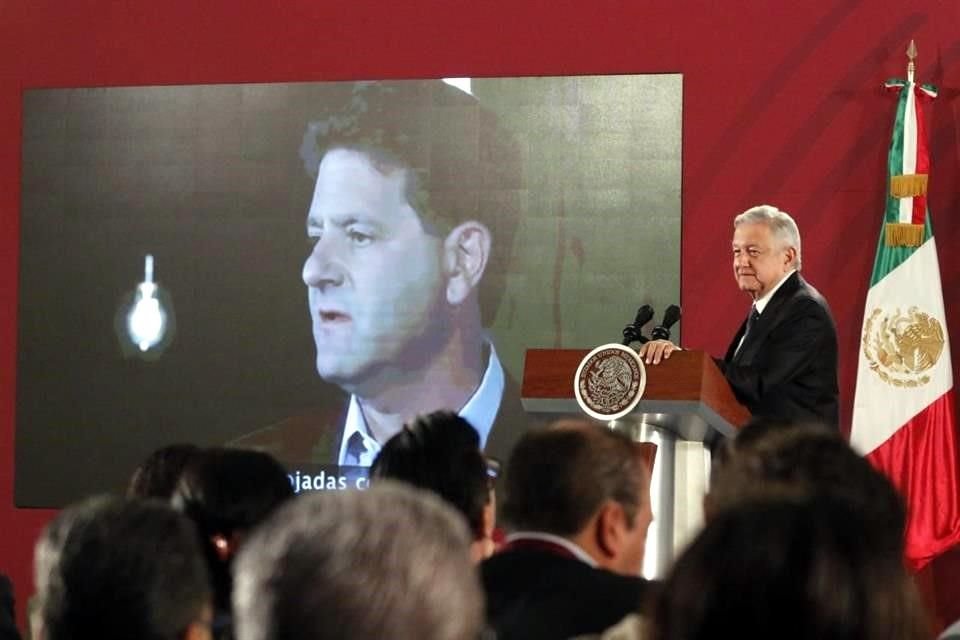 López Obrador en su conferencia en Palacio Nacional.