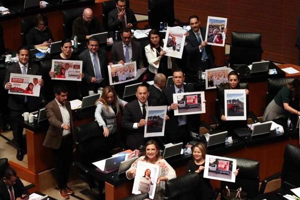 Los panistas cuestionaron la candidatura de Piedra Ibarra.