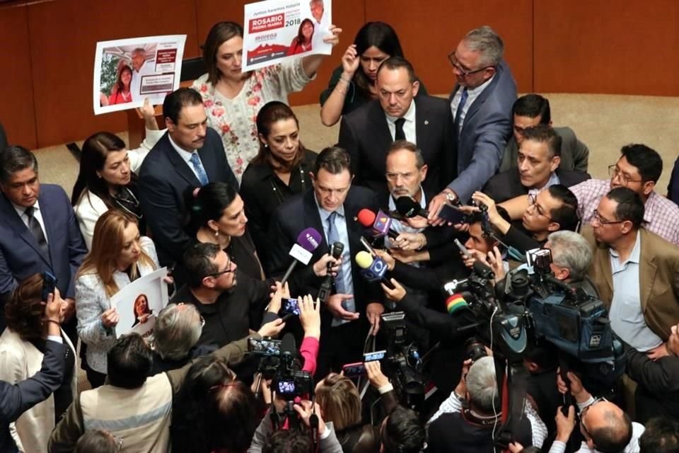 Los panistas han acusado fraude en el proceso realizado el jueves pasado en el Senado.