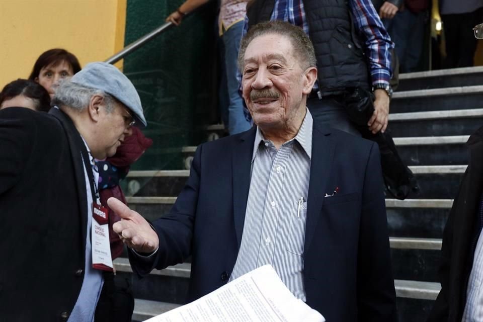 Héctor Díaz Polanco al término de reunión que celebró ayer el Consejo Nacional de Morena.