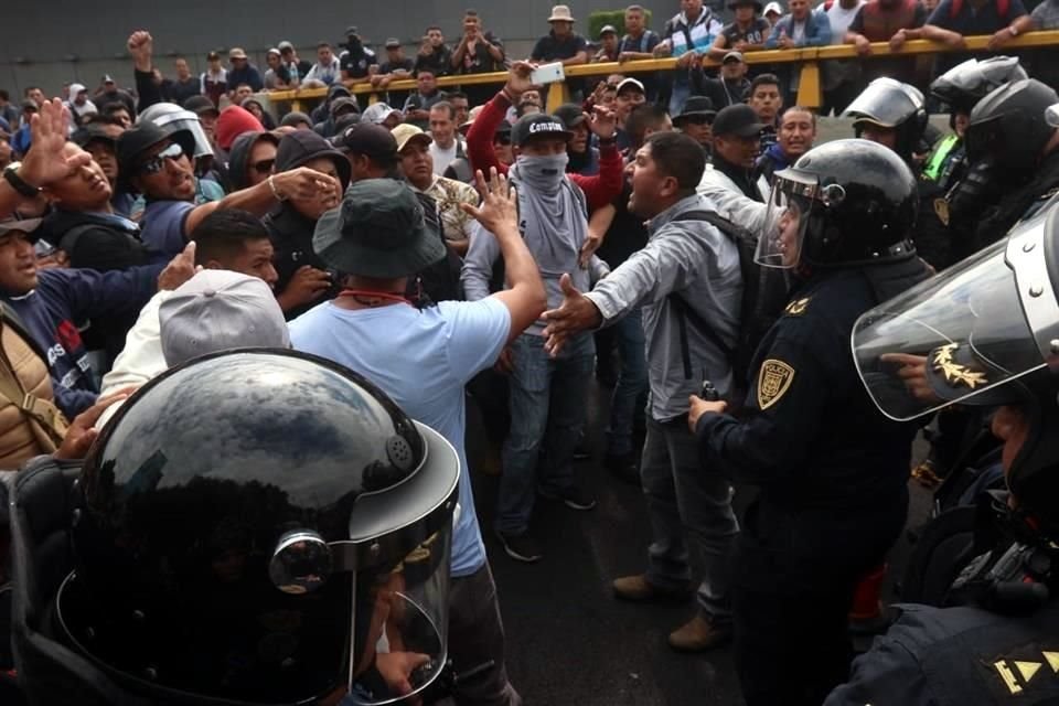 Los inconformes demandan su pago a la SSPC.