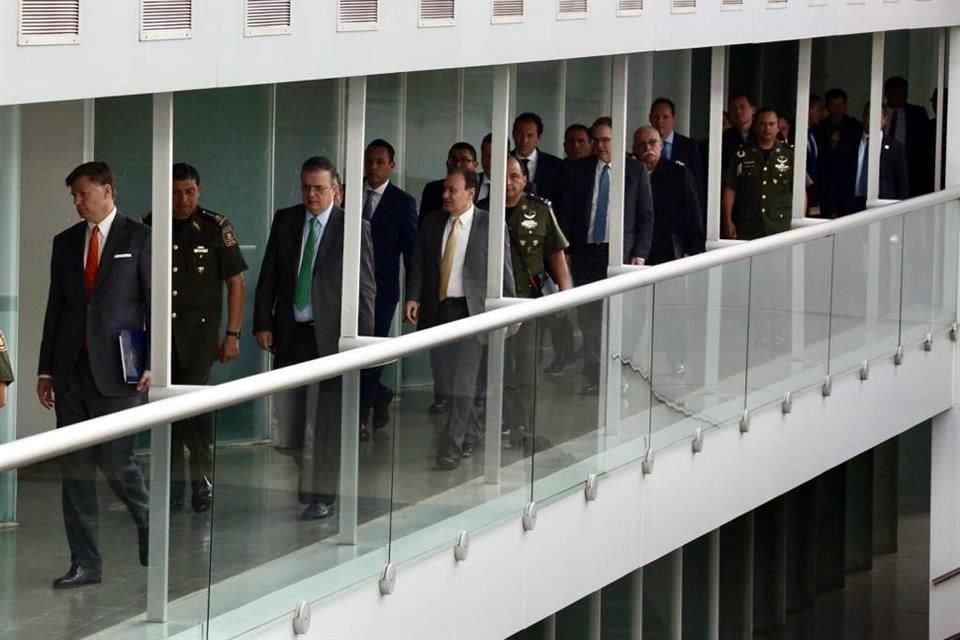 Autoridades de México y Estados Unidos sostuvieron una reunión para abordar el tráfico ilegal de armas.