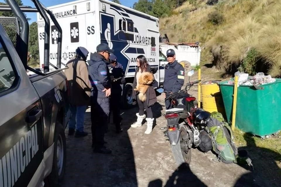 Los dos denunciantes presentaron crisis nerviosa, por lo que fueron atendidos por elementos de emergencias.