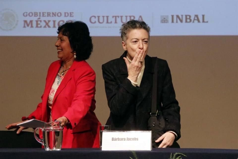 La escritora Bárbara Jacobs.