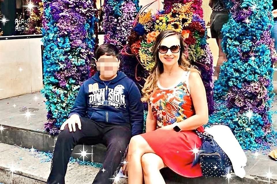 Abril Pérez Sagaón.