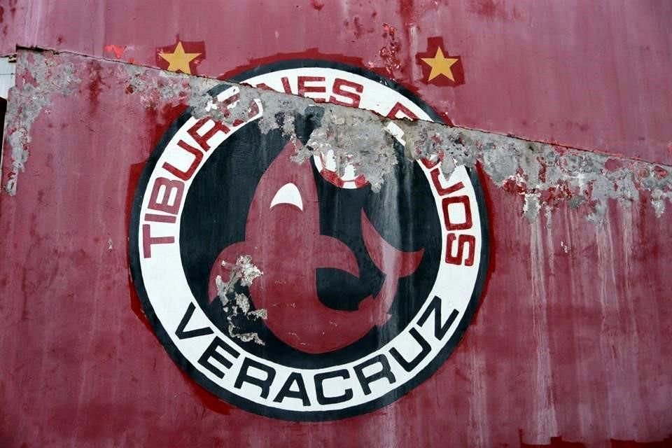 Los escualos tendrían los días contados.