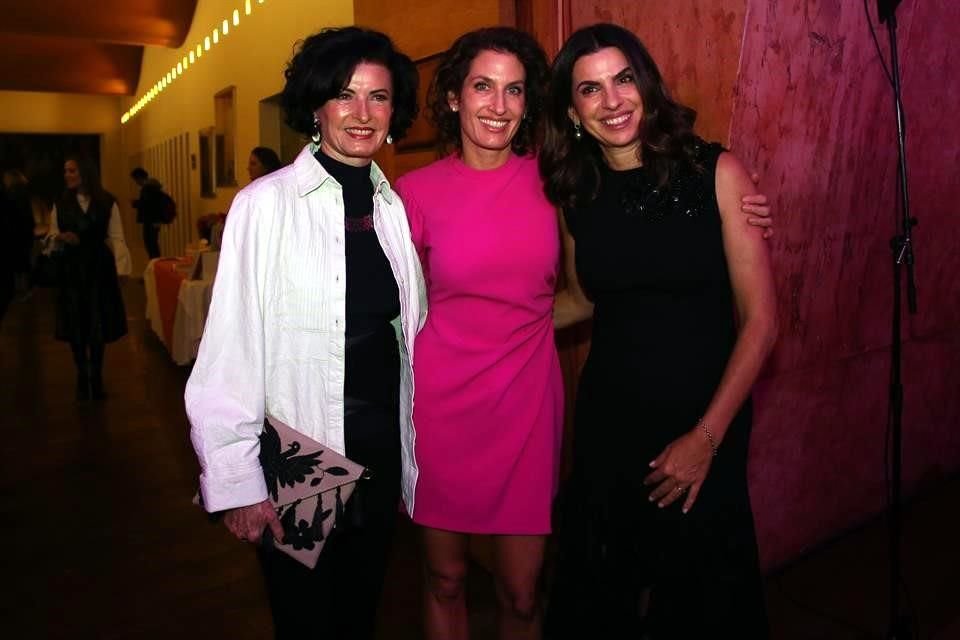 Gaby Vargas, Paola González y Paola Hirmas