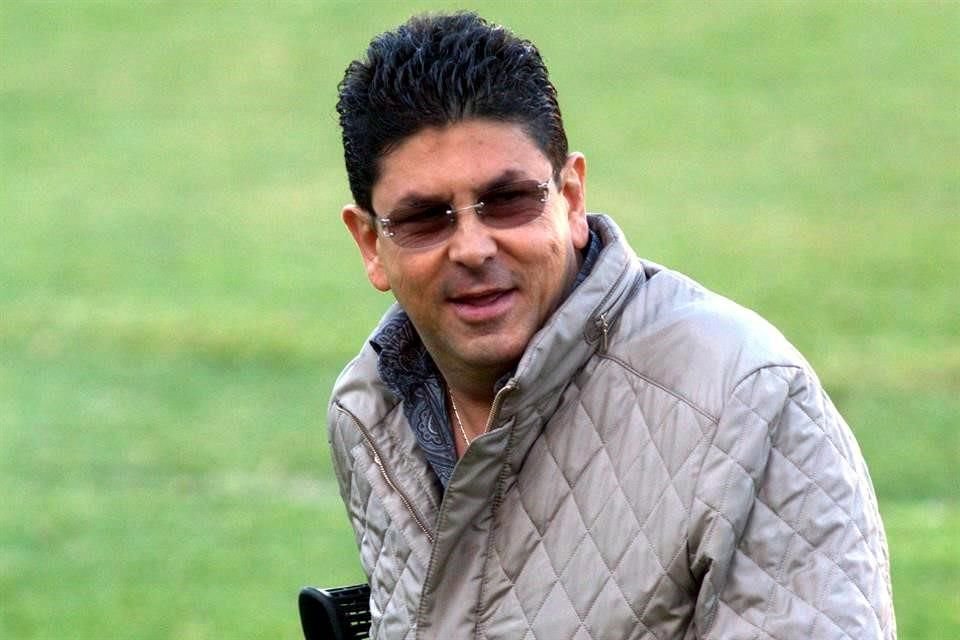 Fidel Kuri reconoció que habló con Jesús Martínez, quien le recomendó que recuperara lo que más pueda.