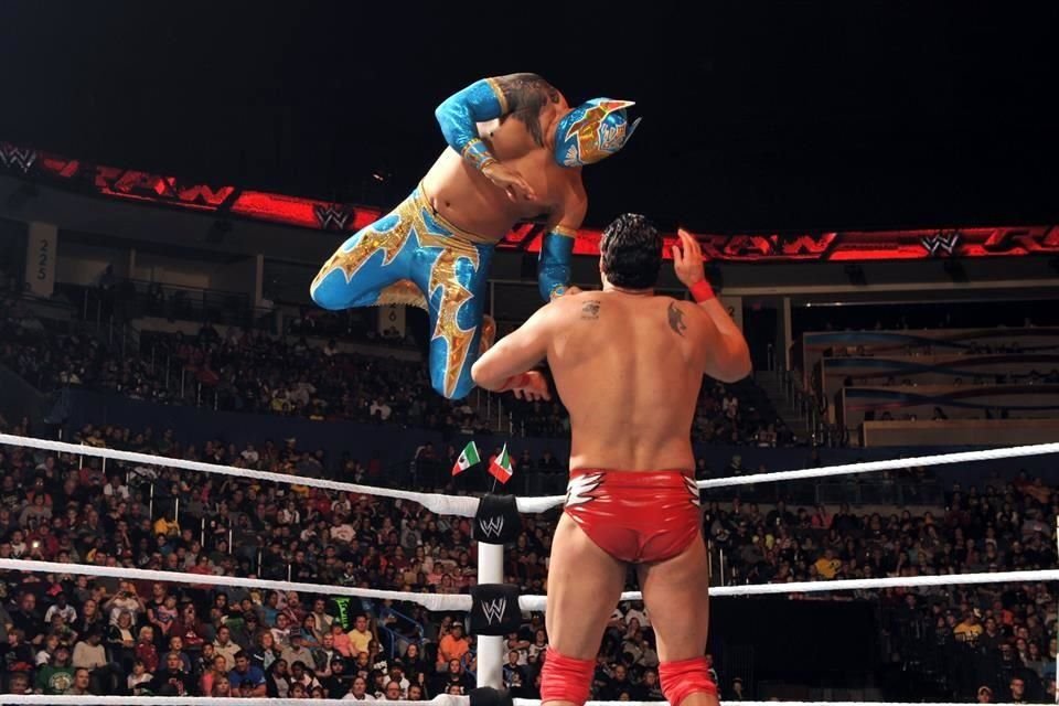 Con toda seguridad, luchador no podrá quedarse con el nombre de Sin Cara, ya que le pertenece a la empresa.