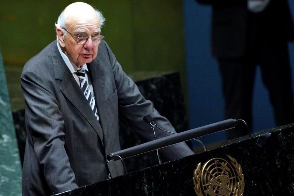 Paul Volcker se hizo cargo de la Reserva Federal en agosto de 1979, cuando Estados Unidos padecía una inflación descontrolada.