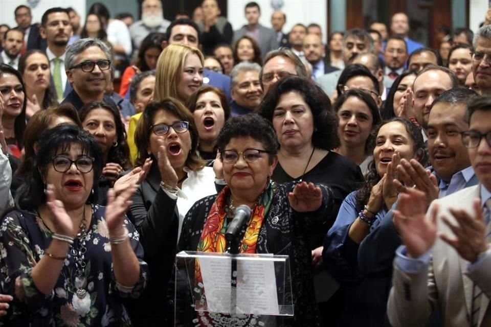 Ernestina Godoy, recién nombrada Fiscal, señaló que la PGJ presentó la queja ante el órgano, pero éste lo eximió de una suspensión del cargo, a diferencia de los jueces de control Federico Mosco y Alejandro Díaz.