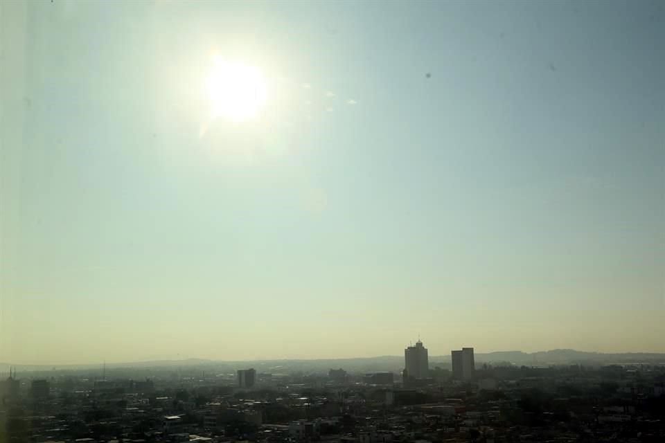 Aunque la calidad del aire ha mejorado, no ha sido posible bajar los niveles de contaminación a menos de 100 Imeca, sobre todo en Las Pintas y Santa Fe.