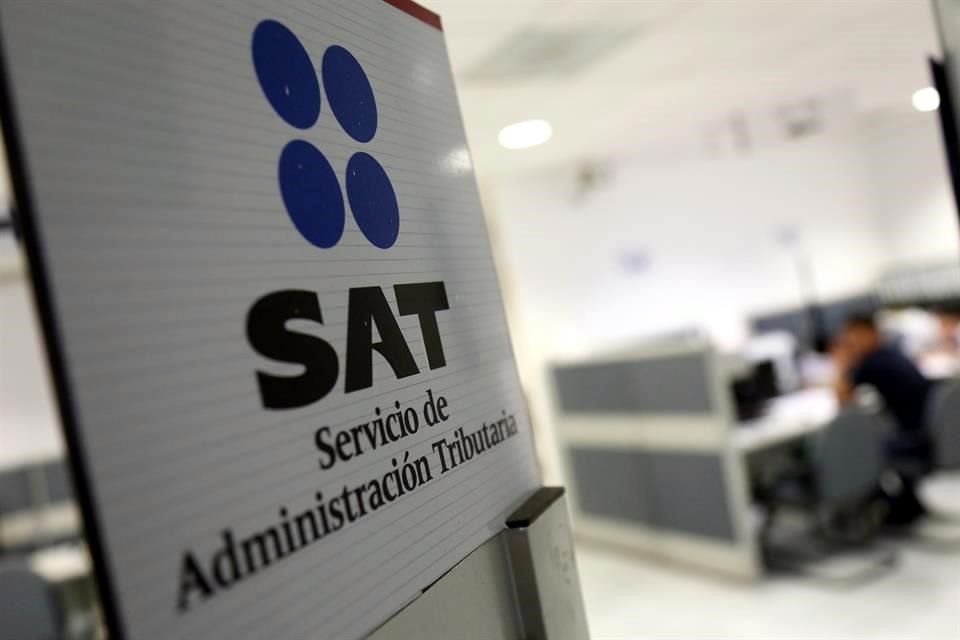 En el padrón del SAT de grandes contribuyentes hay 11 mil 28 empresas.