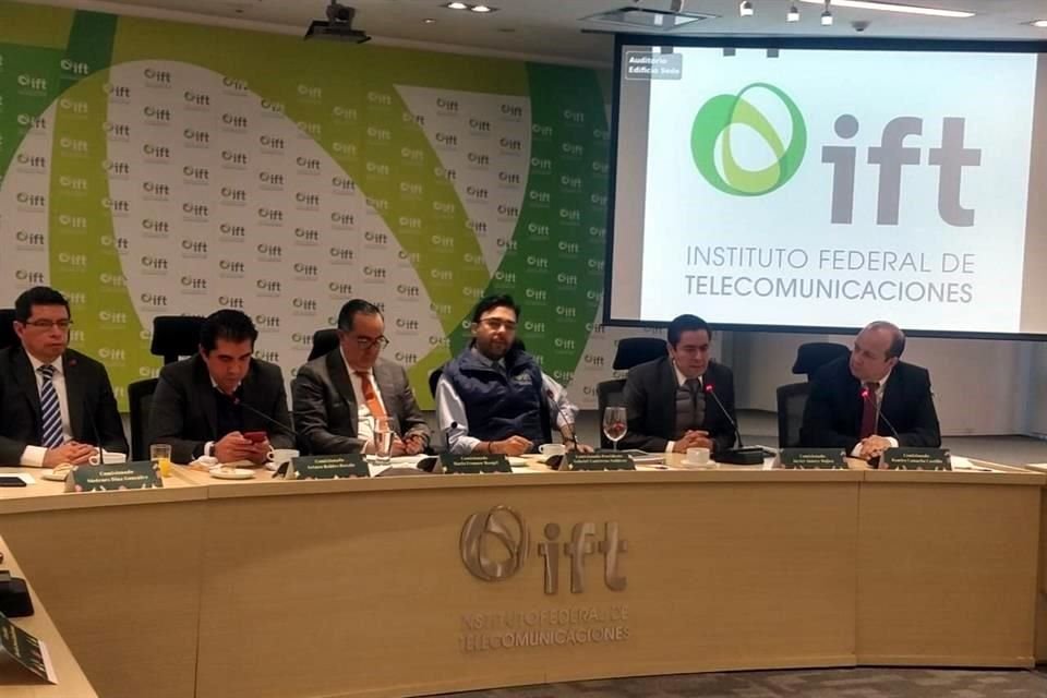 Comisionados del IFT argumentaron que son ellos quienes tienen las herramientas técnicas para analizar el tema de competencia en la adquisición de Cornershop por parte de Uber.