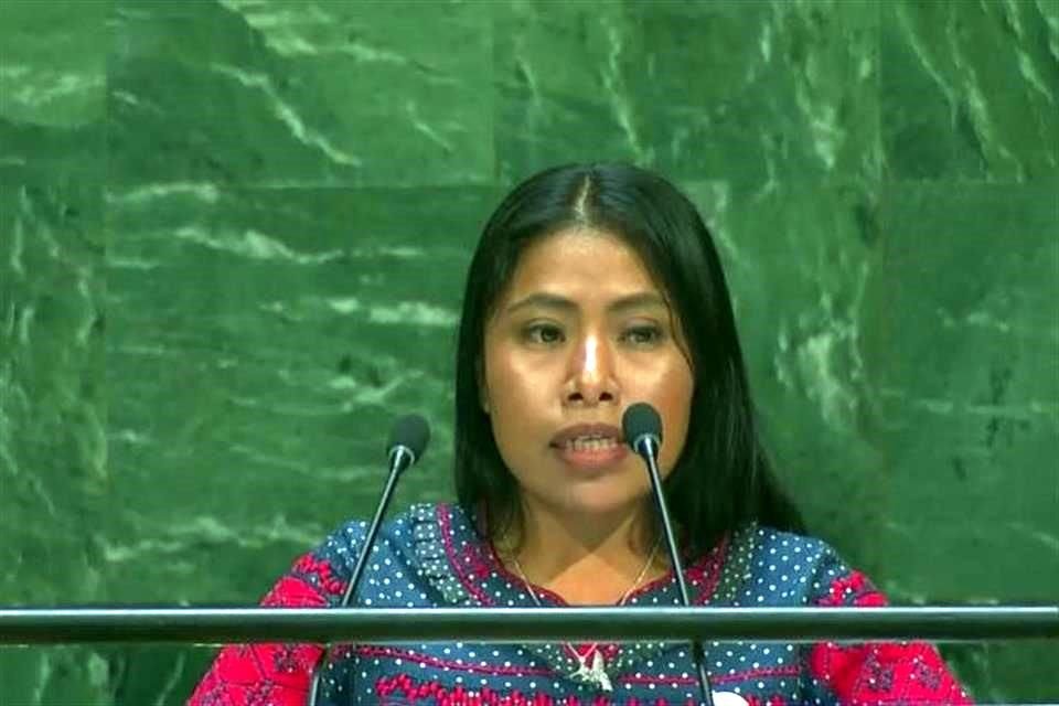 Yalitza Aparicio urgió proteger las lenguas indígenas en la clausura del Año Internacional de las Lenguas Indígenas en la ONU.