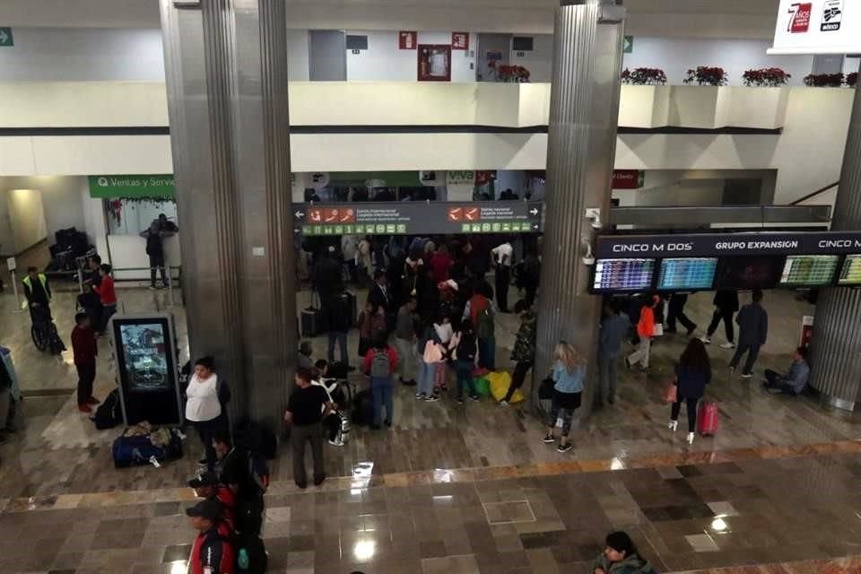 En el Aeropuerto Internacional de la CDMX se reforzará la seguridad por los casos de coronavirus.