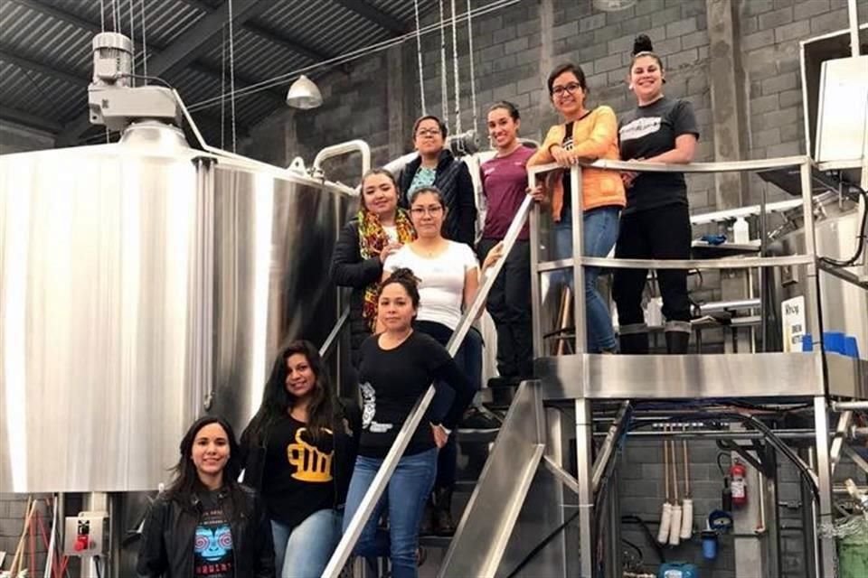 Esta cooperación busca impulsar la participación de más mujeres en la elaboración de la cerveza artesanal.