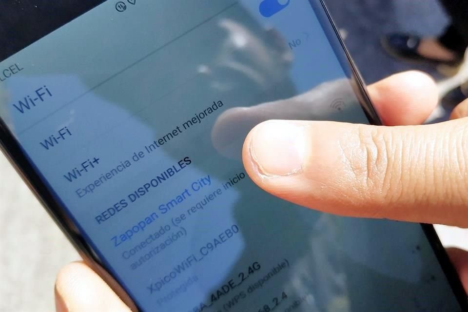 Además del servicio de telefonía, el internet también presenta fallas.