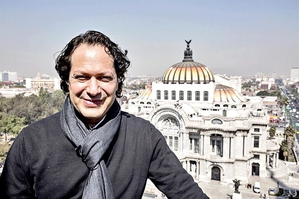 Alonso Escalante, director artístico de la OBA, busca programar más obras de compositores nacionales.