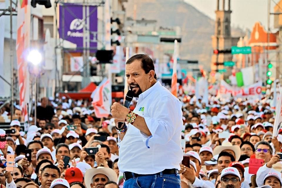 En Nayarit, el PRI y su candidato Manuel Cota, fueron derrotados por el PAN.