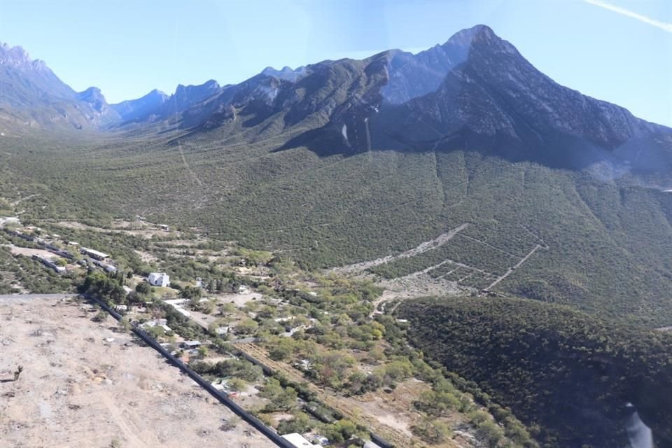 Ayer, el Estado informó que tras sobrevolar el área se detectaron puntos de impacto en el área natural protegida.