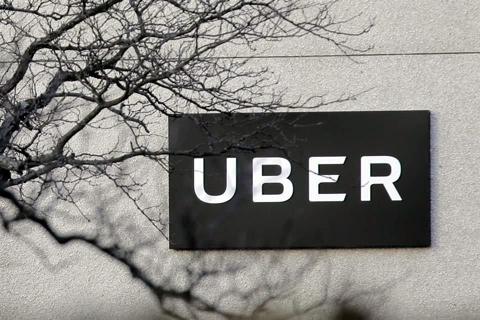 A mediados de marzo, Uber dijo que los trayectos se habían reducido en hasta un 70 por ciento en algunas de las ciudades de Estados Unidos más afectadas entonces por el Covid-19, como Seattle. 