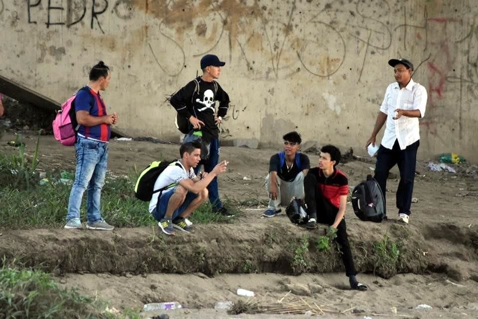 Las primeras llegadas son, en su mayoría, de jóvenes migrantes.