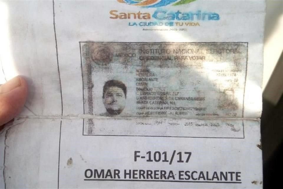 Los ejidatarios mostraron un supuesto permiso expedido por el Municipio de Santa Catarina