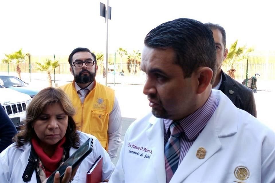 El Secretario de Salud de Baja California, Alonso Óscar Pérez Rico, anunció filtros de salud en el Aeropuerto de Tijuana.