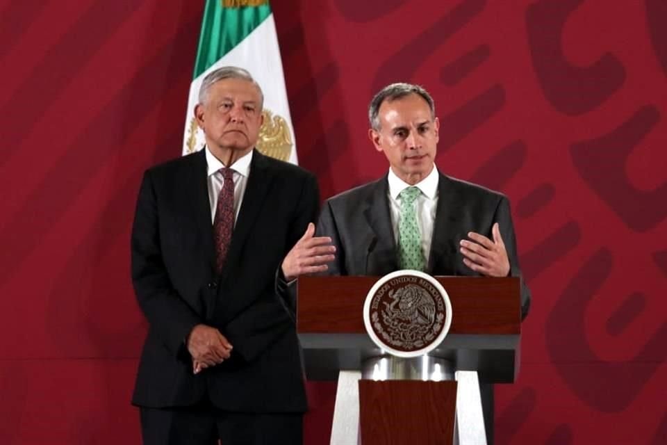 El Subsecretario de Salud dijo que padres de familia visitaron ayer las áreas de oncología y la clínica de quimioterapia para constatar abasto de medicamentos.