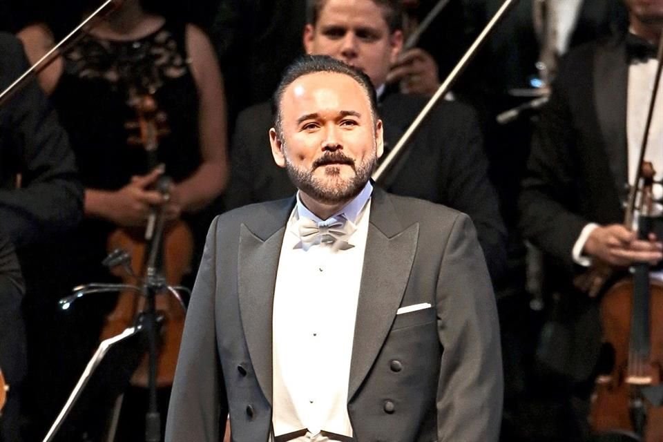 Camarena debutó hace 15 años en el Palacio de Bellas Artes, a donde volverá para celebrar el aniversario.