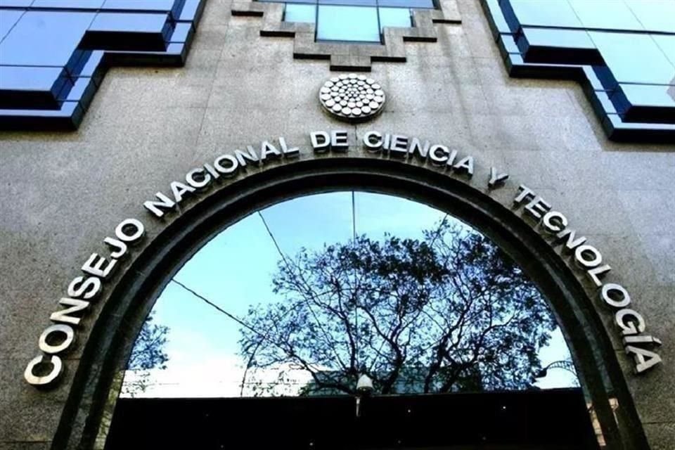 Conacyt pidió a miembros del SNI la 'donación voluntaria' de uno a tres meses del estímulo que reciben, como apoyo para enfrentar Covid-19.