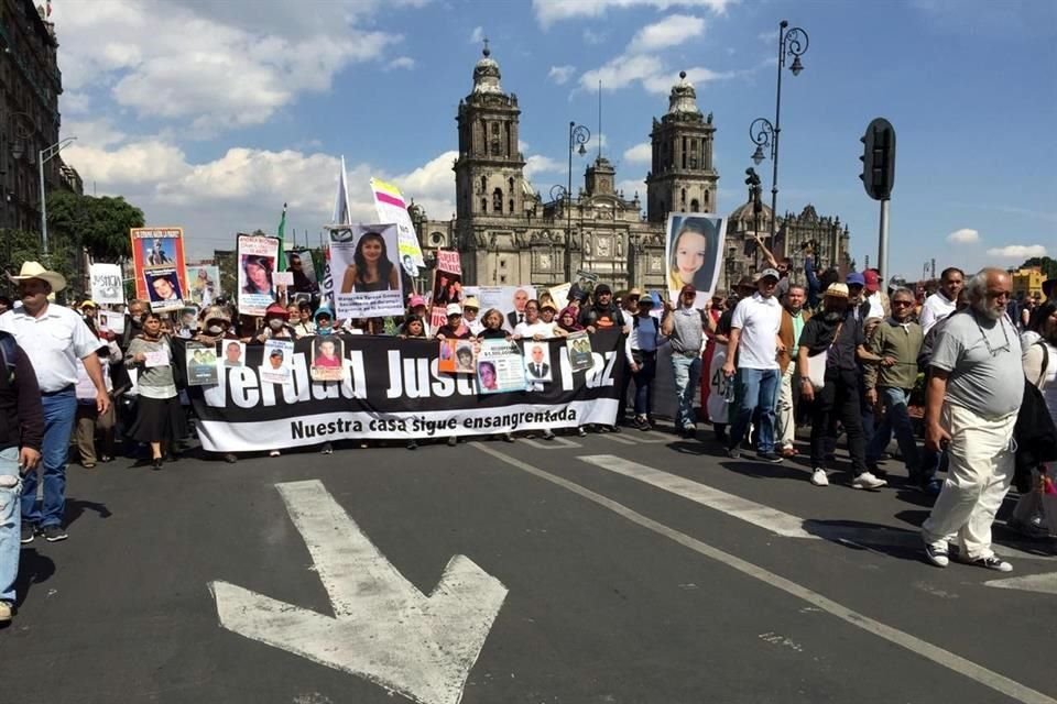 El contingente a su arribo al Primer Cuadro de la Ciudad de México.