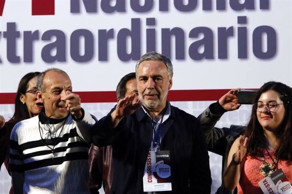 Alfonso Ramírez Cuéllar, electo como presidente provisional de Morena, adelantó que pedirá licencia en la Cámara baja.