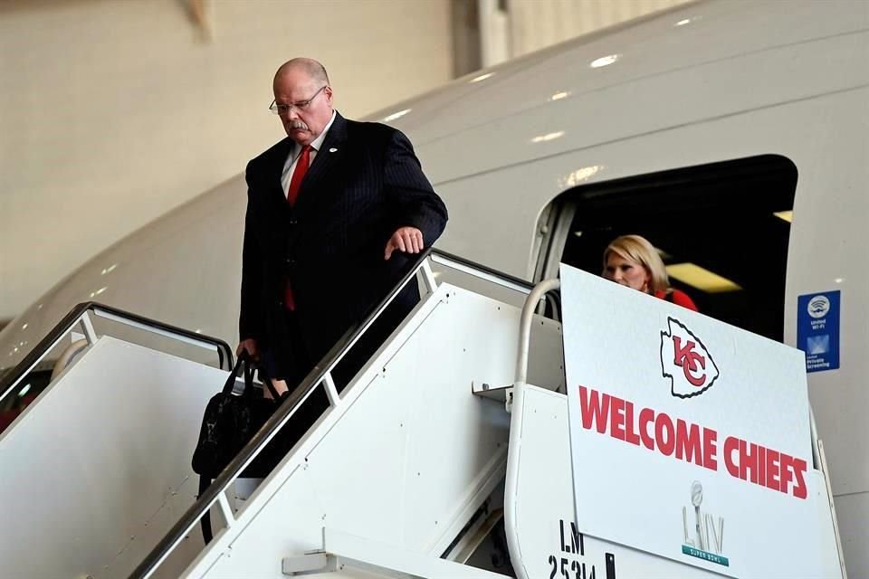 El head coach de Jefes de Kansas City,  Andy Reid.