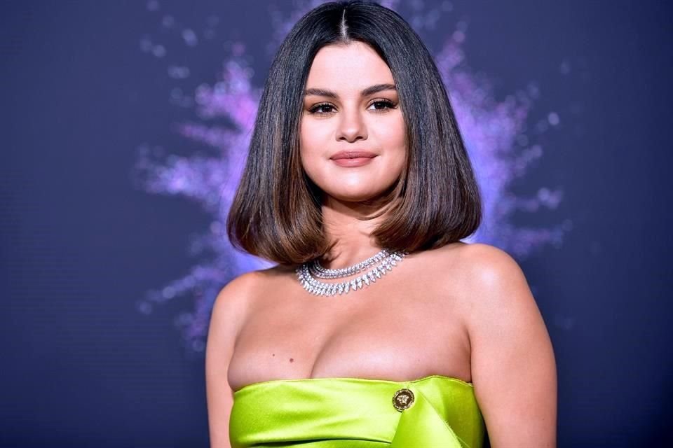 Selena Gomez aseguró que de la relación con Justin Bieber ha sacado fuerzas.