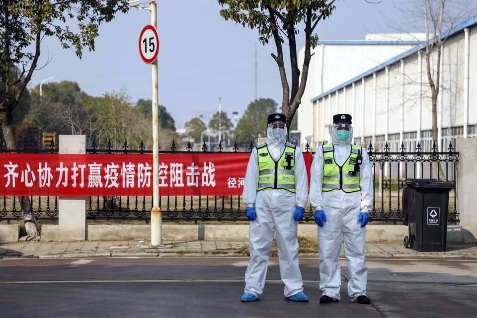 Hong Kong reportó primer muerto causado por coronavirus; personal sanitario inicia segundo día de huelga: exigen cerrar frontera con China.