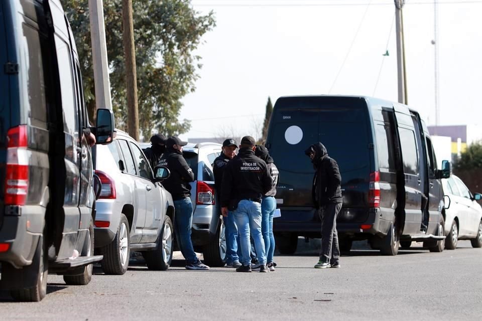 Agentes esperaban a El Lunares afuera del penal.