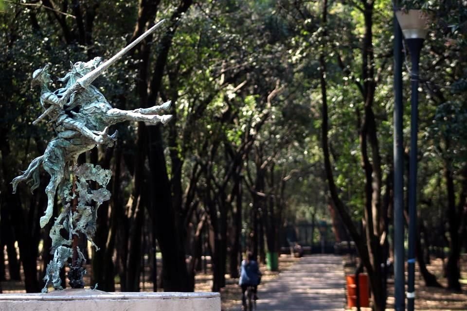 En diversas ocasiones, las piezas del área han sido robadas.