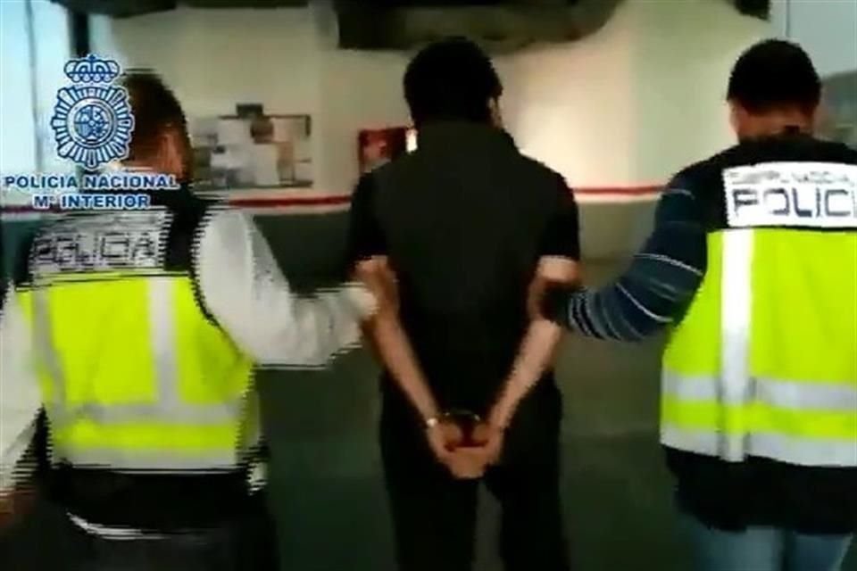 Emilio Lozoya, ex director de Pemex, acusado de lavado y cohecho, fue detenido por la Policía española e Interpol en Málaga.
