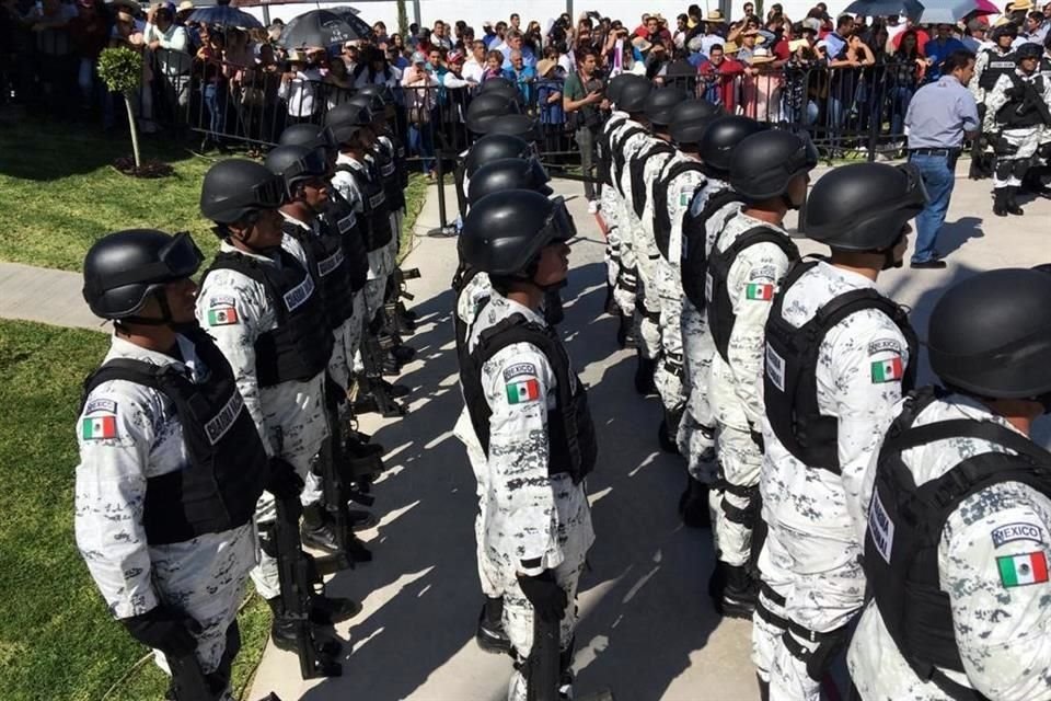 Pese a que la Guardia Nacional tendrá 112 mil mdp para 2022, su presupuesto es opaco respecto a plazas, construcción de cuarteles y gasto de equipo.