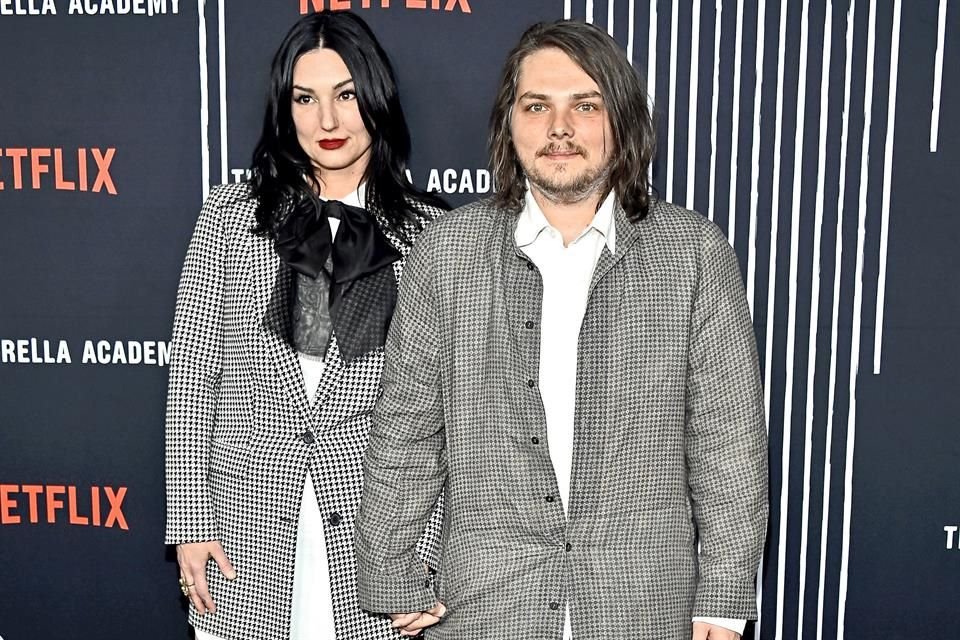 Gerard Way, vocalista de My Chemical Romance, valora la influencia de cómics en su vida musical y en su creación: 'The Umbrella Academy'.