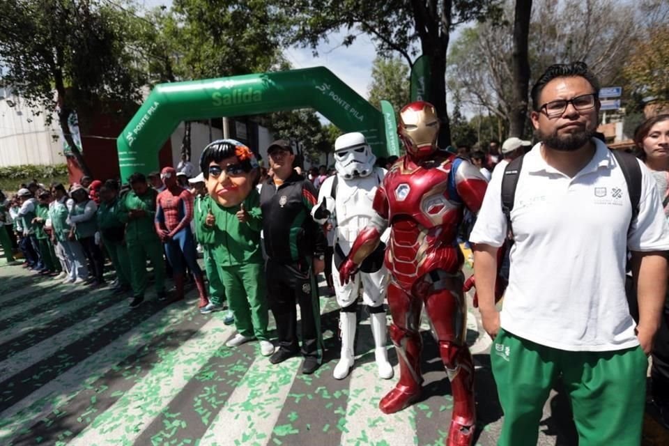 Con una carrera y un acto oficial se inauguró el parque Leona Vicario delimitado con una barda del Tutelar de Menores.