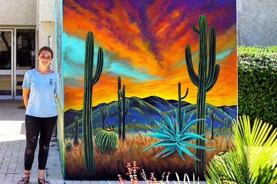 Paisajes y animales inspirados en México, pintados por la artista Katia Huberman, cubren los muros de refugios en Israel.