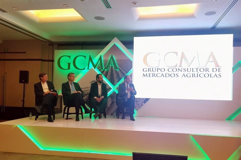 Los expertos se dieron cita en el panel sobre Perspectivas Agroalimentarias 2020 del Grupo Consultor de Mercados Agrícolas.