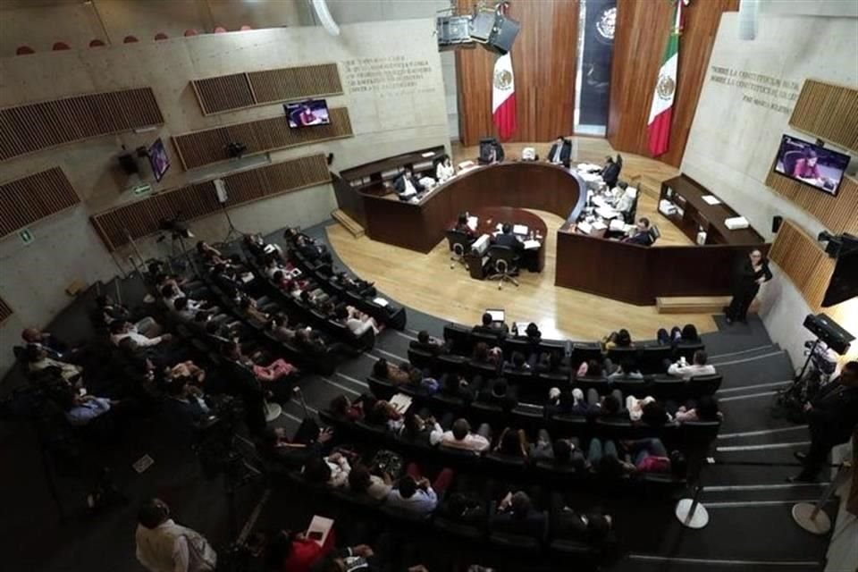 Por unanimidad y en sesión pública, los magistrados consideraron que el director ejecutivo no tenía las facultades legales para tomar esa decisión.