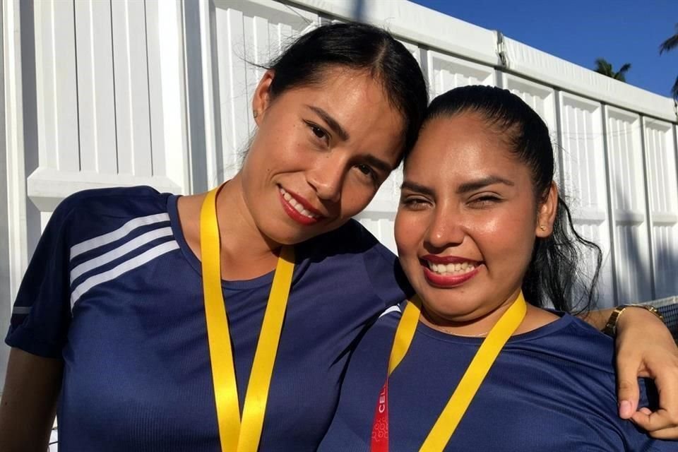Elena e Ixayana se exponen a pelotazos de más de 200 kilómetros por hora.