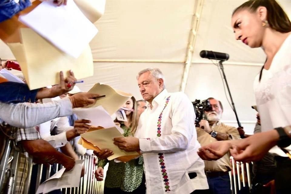 El Presidente cerró una gira de tres días por Tabasco en su tierra natal, Macuspana.