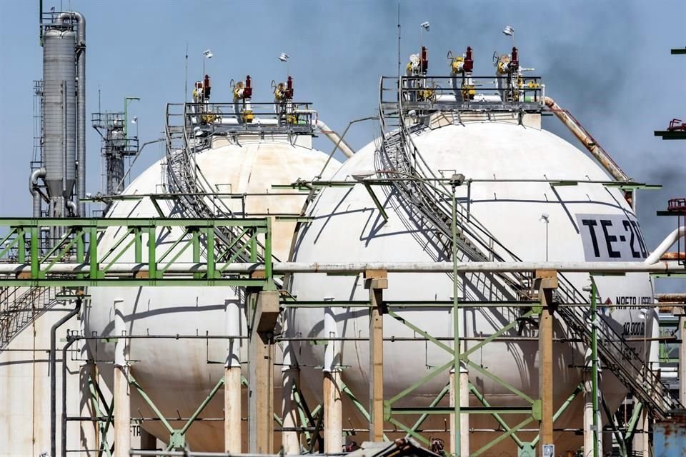 Al cierre de diciembre pasado, Pemex registró 7 mil 182 millones de barriles de petróleo crudo equivalente en reservas probadas.