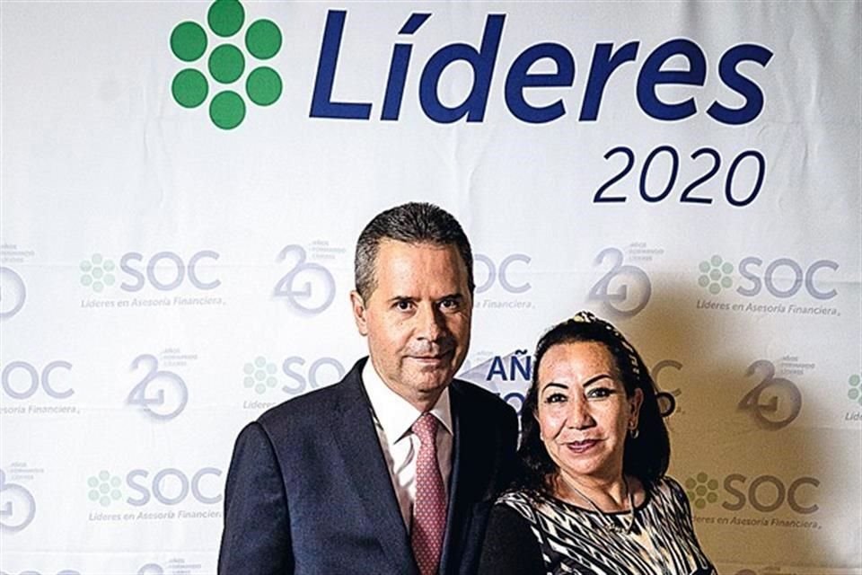 Ismael Rodríguez y Eloina González
